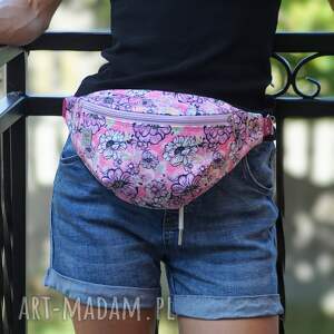 Prezent kwiatowa nerka L, biodrówka, saszetka midi