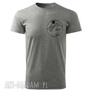 handmade koszulki tatra art by oliwia wysocka - t-shirt męski szary wschód słońca nad
