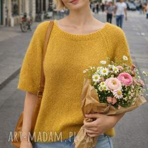 Moherowy sweterek z krótkim rękawkiem - miodowy kolor, sweter