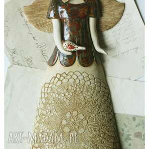 handmade ceramika anioł wiszący z ptaszkiem