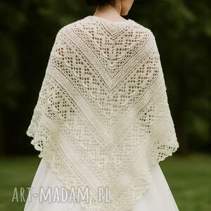 Ozdobna chusta ślubna ecru Klaziena ręcznie robiona z merino