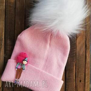zimowa czapkka, czapka, zpomponem, różowa, pod choinkę prezent