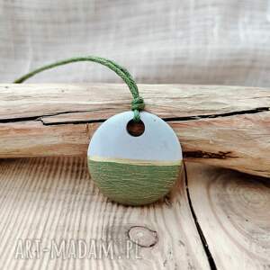 minimalistyczny wisiorek z betonu kreatywnego - zielona harmonia, eco biżuteria