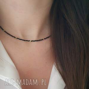 Delikatny naszyjnik z czarnego turmalinu, biżuteria na każdą - okazję