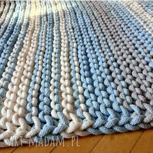 Chodnik ze sznurka, na drutach, dywan ze skandynawski