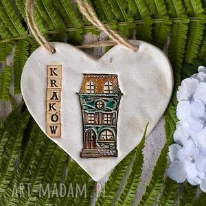 dekoracje kraków, białe serce xl prezent z krakowa pamiątka ceramika