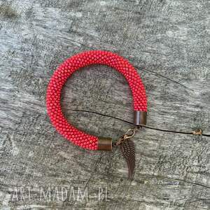 Bransoletka koralikowa neonowa malina, neon, szklane koraliki