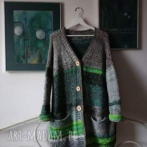 ręcznie wykonane swetry multikolorowy sweter