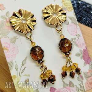 kolczyki z kwiatem - koralikowe brązowe prezent