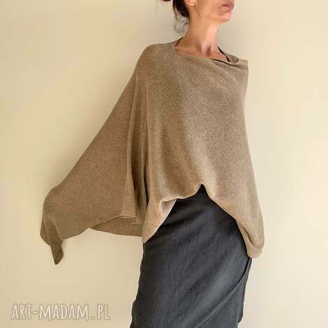 klasyczne ponczo z wełny merino w beżu, narzutka, tunika, one size, prezent