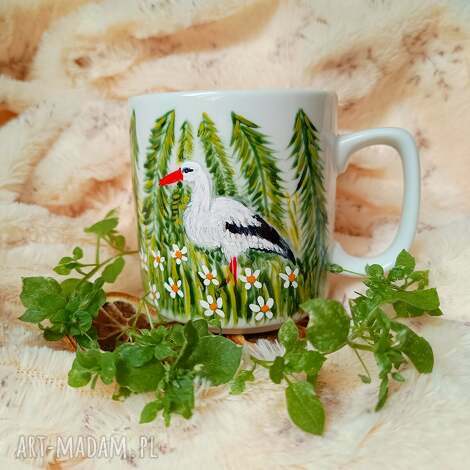 Bocian na łąkach - ręcznie malowany kubek porcelanowy 270 ml (ślub, rocznica, prezent)