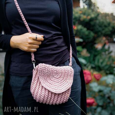 różowa torebka handmade - słodycz stylu w kobiecej odsłonie prezent dla niej