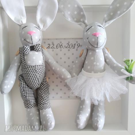 Króliki ślubne - ramka 25x25 cm z personalizacją dla młodej pary