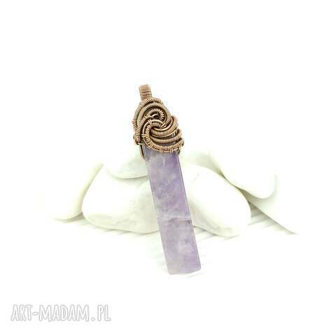 Wisiorek z ametystem - miedziany wire wrapping, oksydowany (ręcznie robiony)