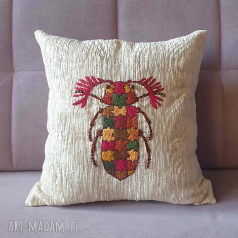 poszewka z haftem chrząszcza - szept jesieni, ozdobna poduszka, haftowana