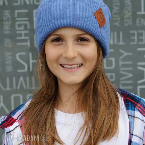 galaxy blue czapka dla dziecka logo ekoskórka kids beanie