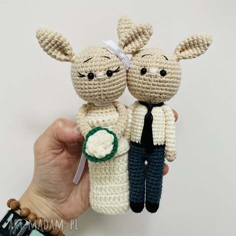 młoda para króliczki ręcznie robione prezent ślubny maskotki ślubne