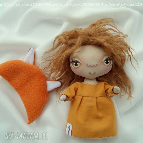 lala - lisek, dekoracja tekstylna, ooak, pocket doll, lalka szmacianka