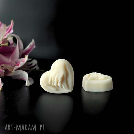 Świeca sojowa Lover"s Hands bezzapachowa eco handmade