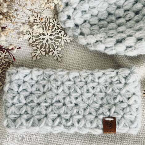 Jasnoszara opaska szydełkowa z alpaki - miękka zimowa handmade, rozmiar uniwersalny