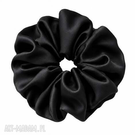 Scrunchie czarna - gumka do włosów "bo Twoje Włosy Też Chcą Luksusu" - handmade | art-Madam.pl