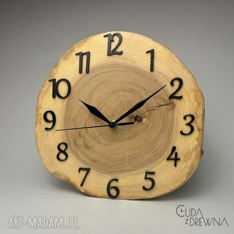 drewniany zegar z plastra drewna wiązu - 30 cm