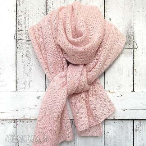 duży moherowy szal, narzutka - pudrowy róż, ciepły i długi szalik, prezent pod