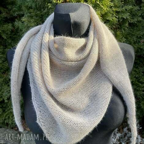 chusta gładka, symetryczna, 100 alpaka 2020 jasny nugat - mała, szalik