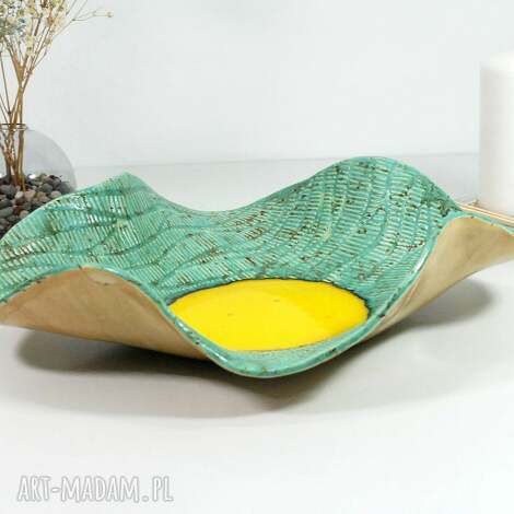 Duża ceramiczna misa do serwowania w stylu boho - turkusowa