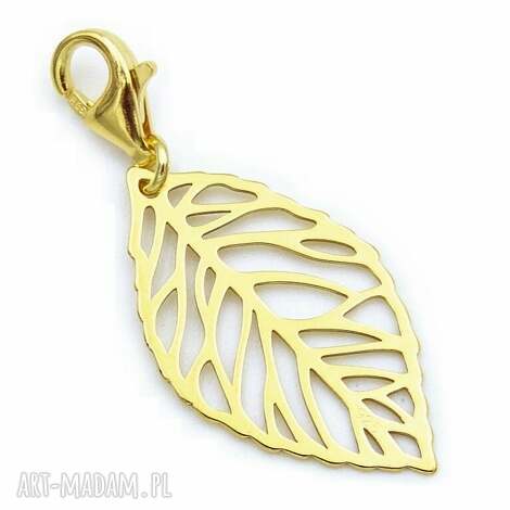 Pozłacany charms z srebra 925 - ażurowy liść