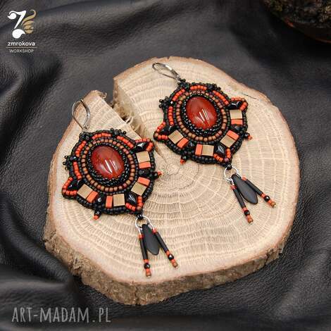 kolczyki z agatem - długie haftowane na prezent