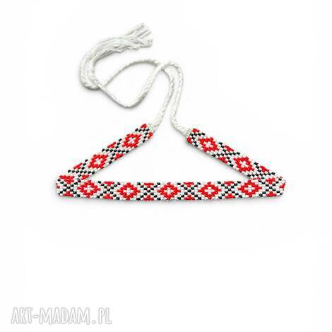 Folkowy choker z koralików - etniczny ornament handmade