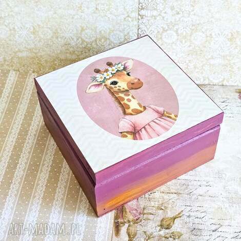 pudełko drewniane - słodka żyrafka, żyrafa, dla dziewczynki, pokoik
