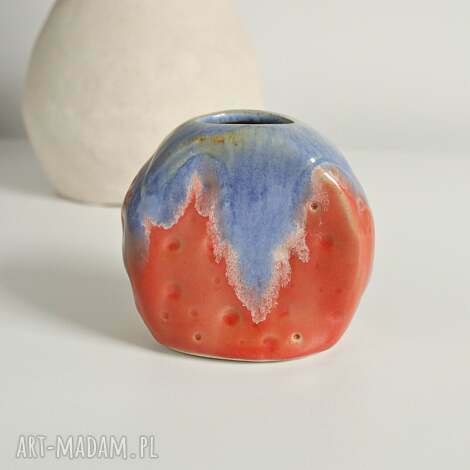 Ceramiczny wazonik handmade na suche kwiaty