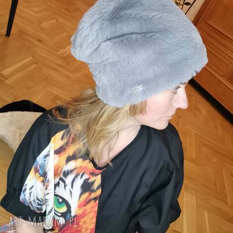 Futrzana czapka Klara - krótkie sztuczne futerko szara i ruda na podszewce (59-61 cm)
