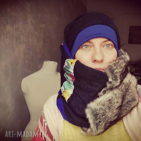 chustki i apaszki komplet etno komin czapka kolorowy patchworkowy blisko szyi