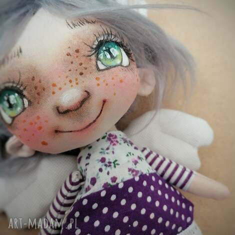 Aniołek z tkaniny 22 cm - ręcznie szyta lalka kolekcjonerska