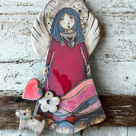 Ceramiczny anioł z serduszkiem i pieskiem 18x13 cm - prezent na Walentynki