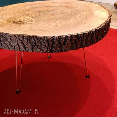 stolik kawowy loft z plastra litego drewna korą - lakierowany unikat nr 2