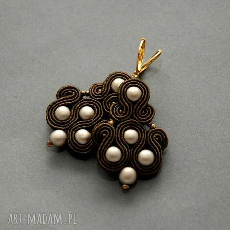 brązowe klipsy sutasz sznurek, eleganckie, wiszące, wieczorowe, jasnobeżowe