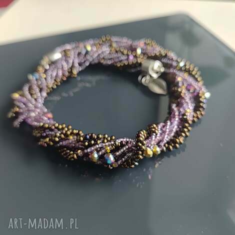 Krótki naszyjnik z metalizowanych koralików i fioletowych kryształków 6 mm - handmade