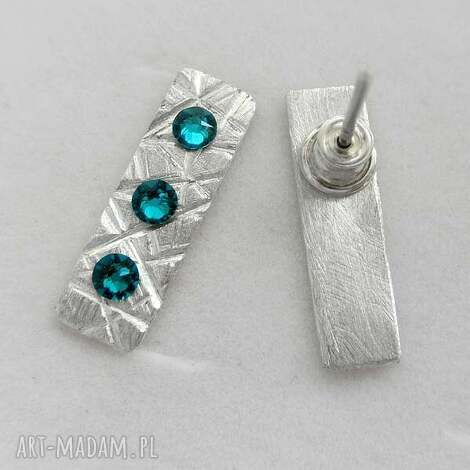 Okrągłe kolczyki handmade ze srebra i Swarovski Elements - turkusowe na sztyftach