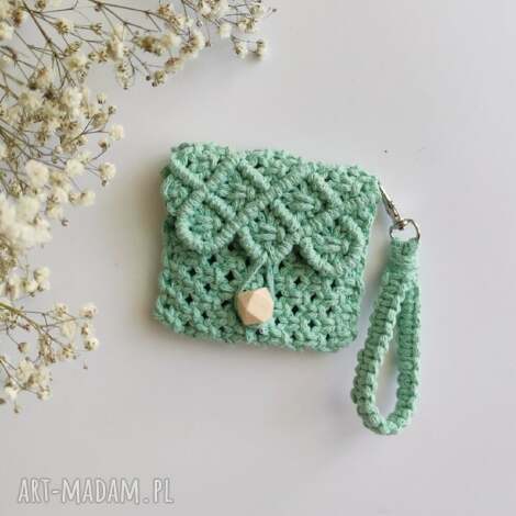 makramowy mini portfelik miętowy malutki uroczy portfel na drobiazgi