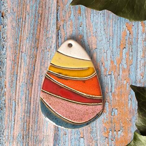 Tęczowa pisanka nr 3 - ceramiczna zawieszka handmade 8,5 cm