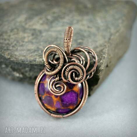 Wisiorek z fioletowym agatem - wire wrapping, miedziany talizman