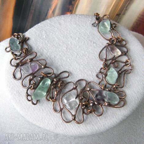 bransoletka miedziana z fluorytem, pomysł na prezent