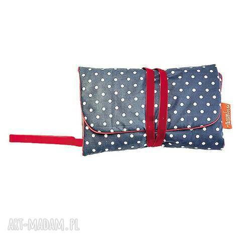 kopertówka z przewijakiem, mama, torebka, dziecko, pieluchy