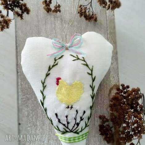 dekoracje zawieszka ozdobna z haftem kurka styl rustykalny, wielkanoc