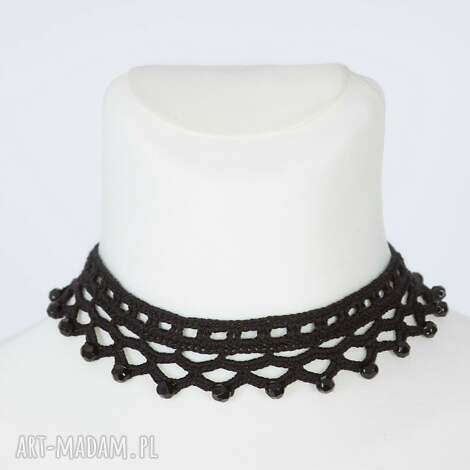 choker królowej - naszyjnik koronkowy, szydełkowy, czarny, elegancki