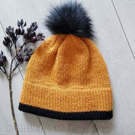 Oversize beanie zimowe z pomponem - duża czapka ręcznie robiona czarna i musztardowa